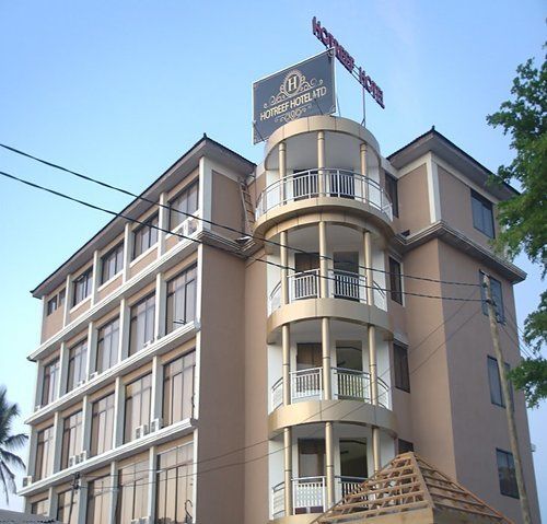 Hotreef Airport Hotel Dar es Salaam Exterior foto